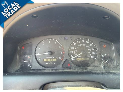 Used 2001 Toyota Corolla LE FWD image 12
