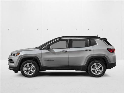 New 2026 Jeep Compass Limited w/ Sun, Sound & Navigation Group AWD/4WD image 3