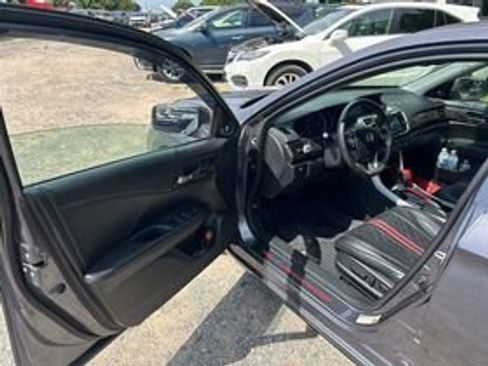 Used 2017 Honda Accord EX-L image 3