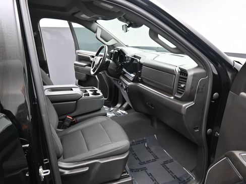 Used 2024 Chevrolet Silverado 1500 RST w/ Z71 Off-Road Package AWD/4WD image 20
