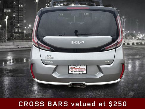Used 2023 Kia Soul GT-Line w/ GT-Line Technology Package FWD image 5