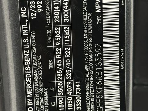 Certified 2024 Mercedes-Benz GLS 450 4MATIC image 40