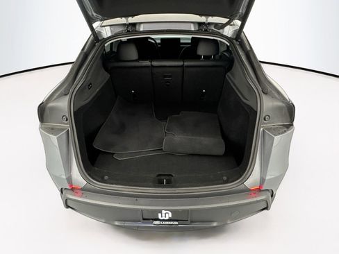 Used 2026 Tesla Model Y Long Range image 24