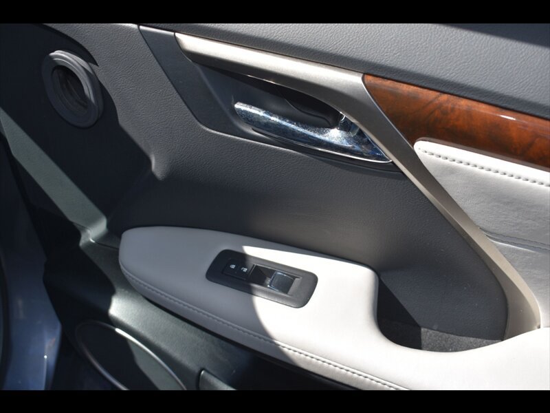 Used 2017 Lexus RX 350 FWD w/ Premium Package image 35