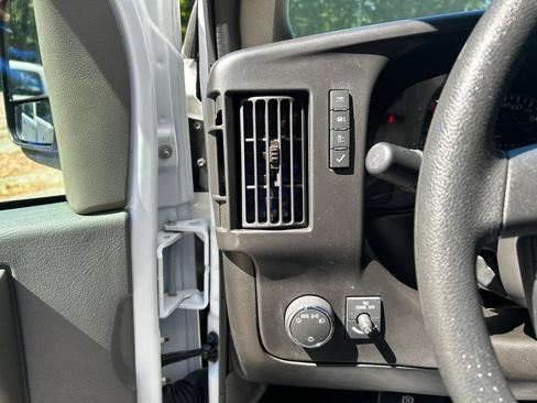 Used 2024 GMC Savana 2500 w/ Driver Convenience Package RWD image 23