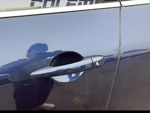 New 2026 Nissan Pathfinder SV image 12