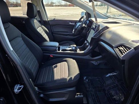 Certified 2024 Ford Edge SE w/ Black Appearance Package AWD/4WD image 7