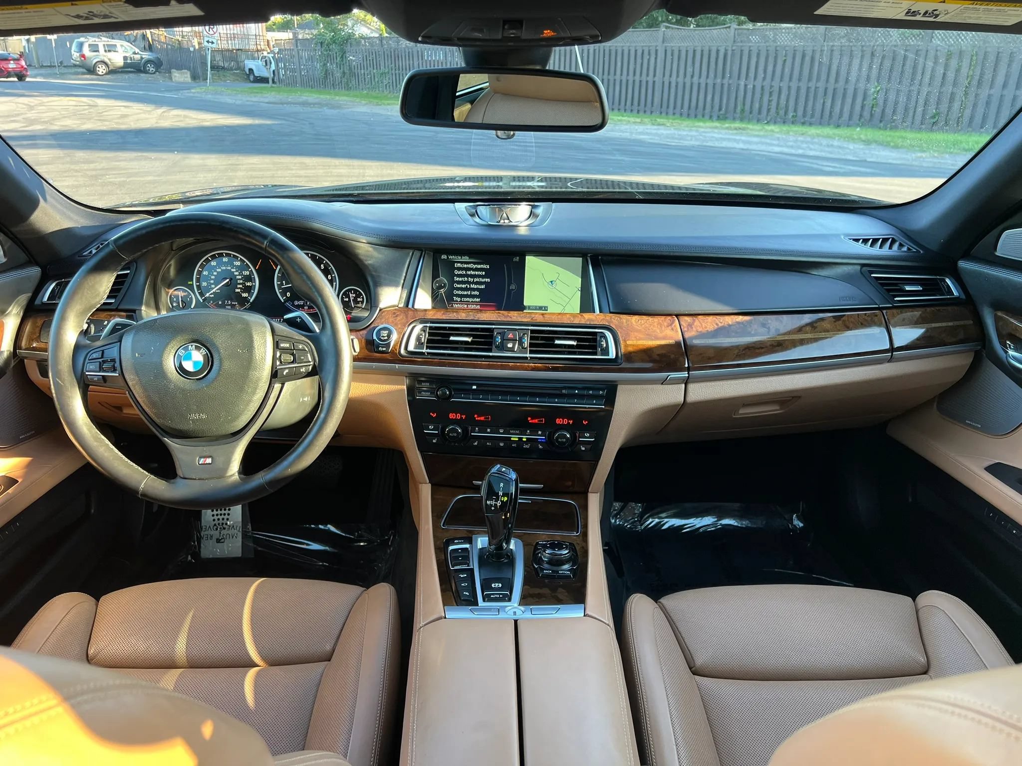 Used 2013 BMW 750Li xDrive w/ Executive Pkg AWD/4WD image 22