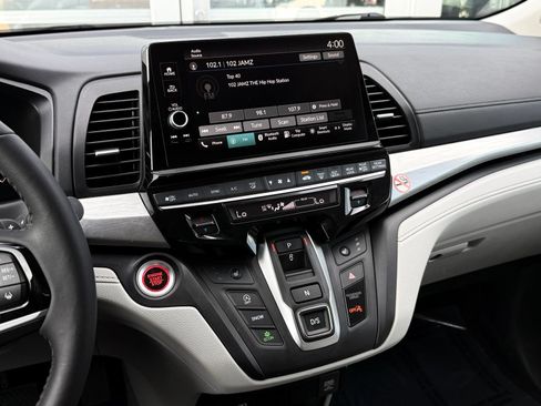 Used 2025 Honda Odyssey EX-L image 40