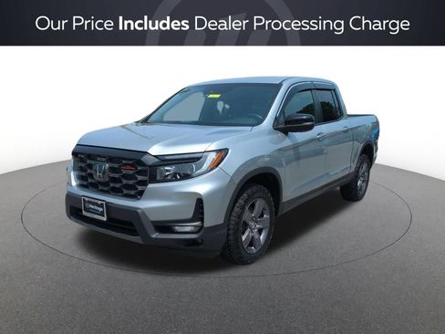 Certified 2025 Honda Ridgeline TrailSport image 1
