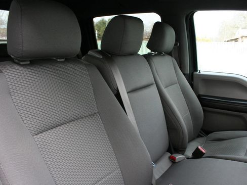 Used 2016 Ford F150 XLT image 20