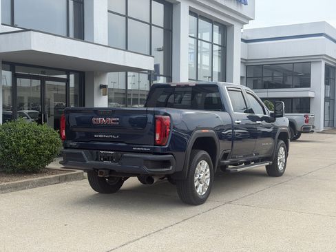 Used 2020 GMC Sierra 3500 Denali w/ Denali Ultimate Package AWD/4WD image 4