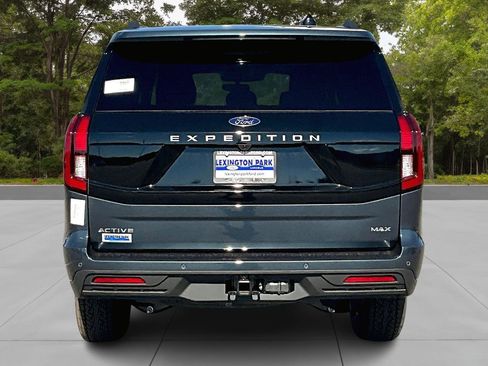 New 2025 Ford Expedition Max Active image 4