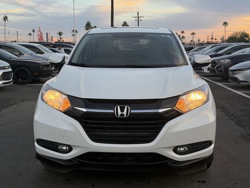 Used 2018 Honda HR-V EX image 19