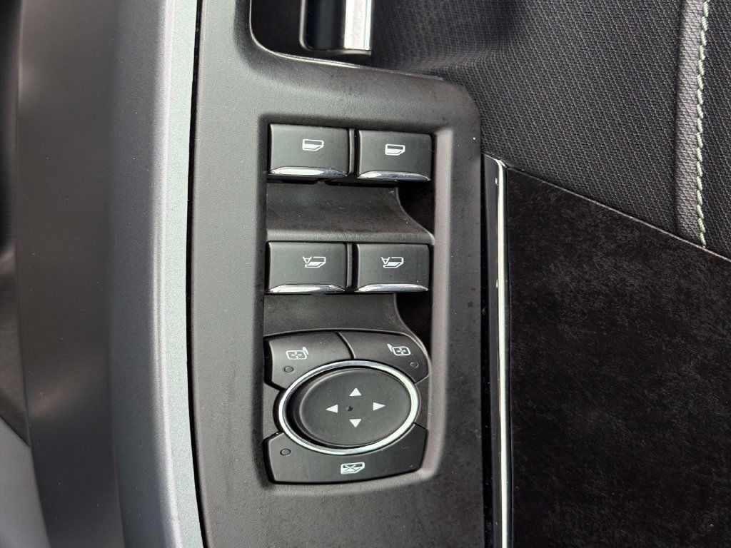 Used 2022 Ford F150 XLT w/ Equipment Group 302A High AWD/4WD image 19