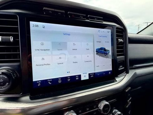 Used 2021 Ford F150 Lariat w/ Equipment Group 502A High AWD/4WD image 9