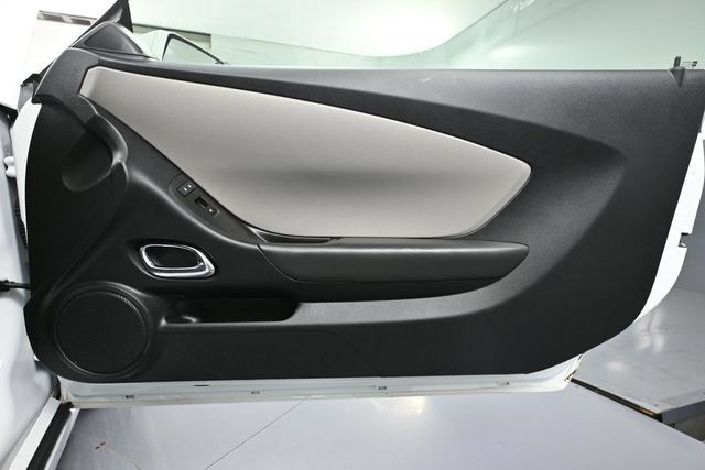 Used 2014 Chevrolet Camaro LS RWD image 32