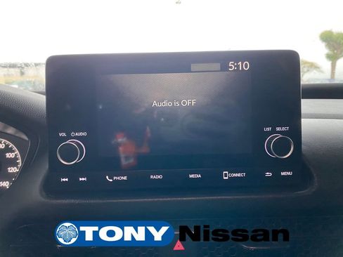 Used 2025 Honda HR-V LX image 34