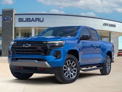 Used 2024 Chevrolet Colorado Z71 w/ Z71 Convenience Package 2