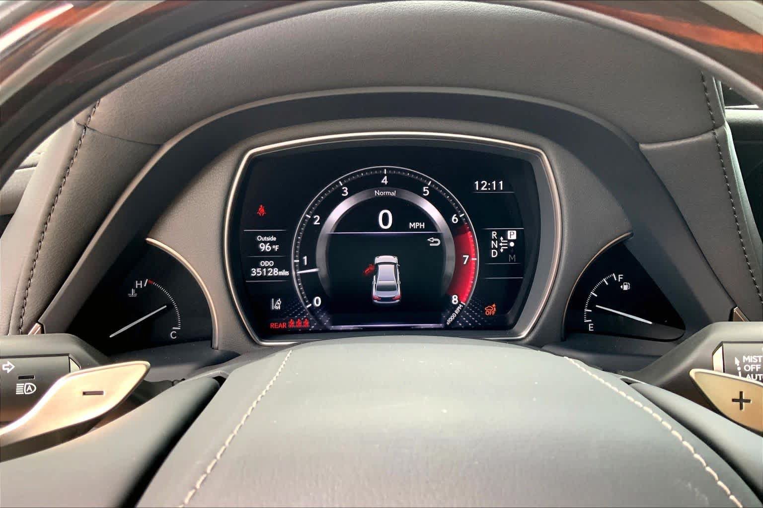 Used 2022 Lexus LS 500 w/ Interior Upgrade Package RWD image 25