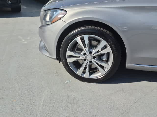 Used 2015 Mercedes-Benz C 300 4MATIC Sedan image 14