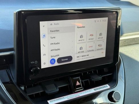 Used 2024 Toyota Corolla LE image 16