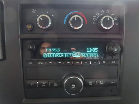 Used 2021 Chevrolet Express 2500 w/ Driver Convenience Package RWD image 11