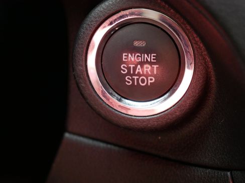 Used 2021 Subaru Ascent Touring image 28