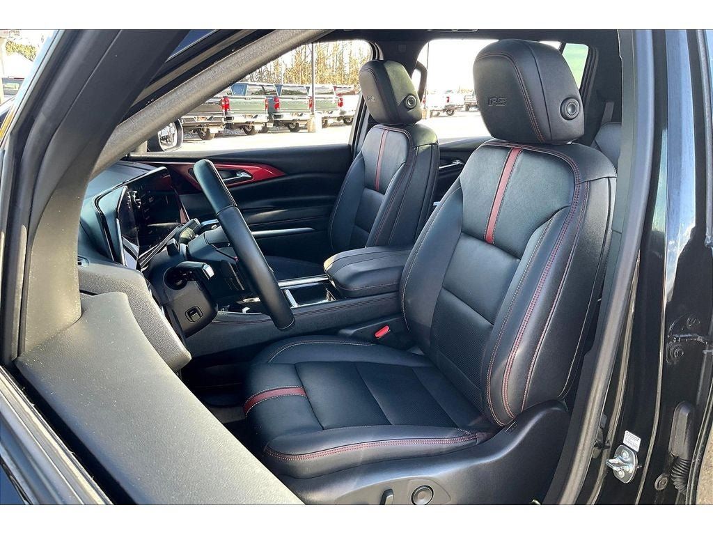 Used 2024 Chevrolet Traverse RS AWD/4WD image 27