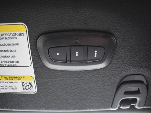 Used 2024 Jeep Wrangler Unlimited Sahara w/ Technology Group AWD/4WD image 21