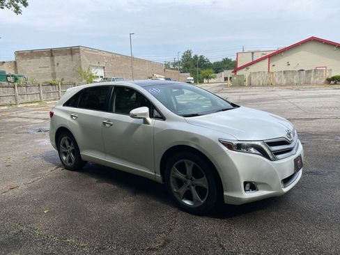 Used 2013 Toyota Venza Limited AWD/4WD image 7