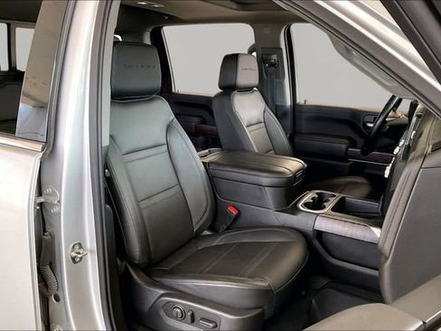 Used 2023 GMC Sierra 2500 Denali w/ Denali Ultimate Package AWD/4WD image 20