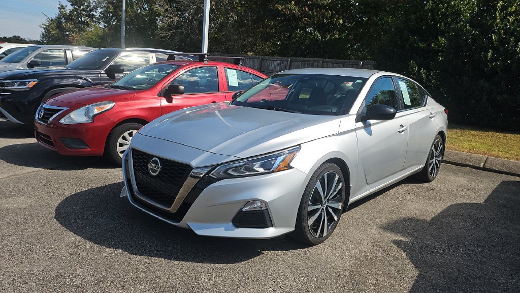 Used 2020 Nissan Altima 2.5 SR FWD image 4