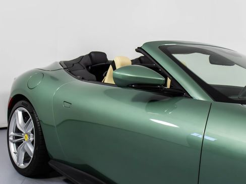 Certified 2024 Ferrari Roma Spider RWD image 14
