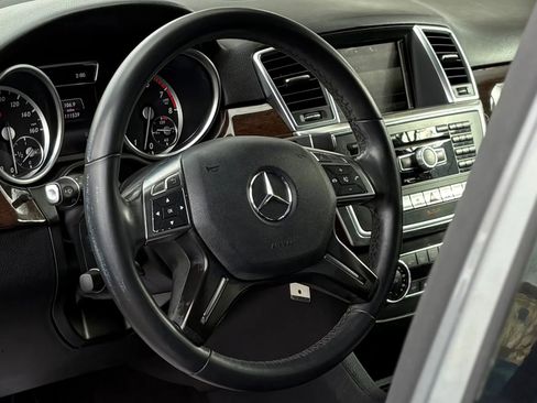 Used 2014 Mercedes-Benz ML 350 4MATIC image 13