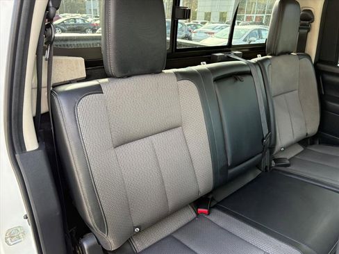 Certified 2018 Nissan Titan S w/ S Utility Package image 20