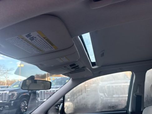 Used 2016 Subaru Forester 2.5i Premium w/ All-Weather Package image 22