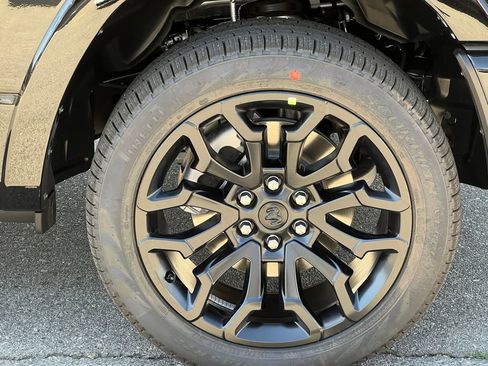 New 2026 RAM 1500 Limited AWD/4WD image 9