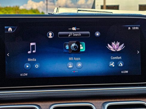 New 2026 Mercedes-Benz GLS 450 4MATIC image 15