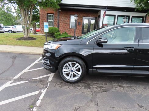 Used 2020 Ford Edge SEL AWD/4WD image 2
