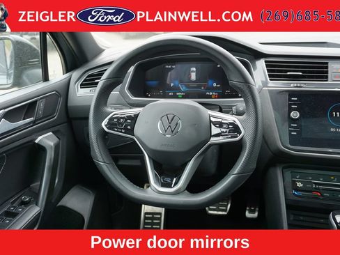 Used 2023 Volkswagen Tiguan SE R-Line AWD/4WD image 13