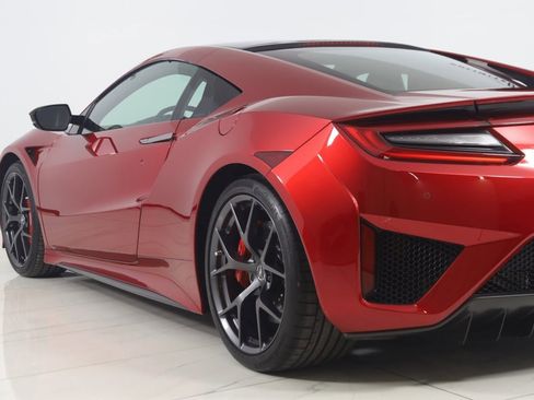 Used 2017 Acura NSX image 28