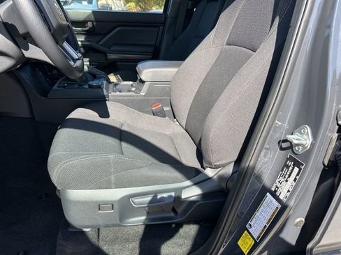 Used 2025 Toyota 4Runner SR5 image 12