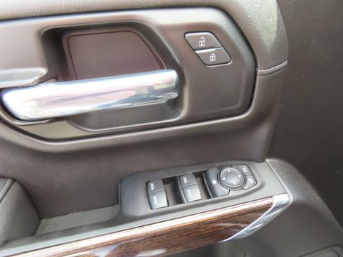Used 2022 GMC Sierra 1500 Elevation AWD/4WD image 16