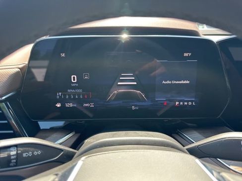 New 2025 Chevrolet Suburban High Country image 22