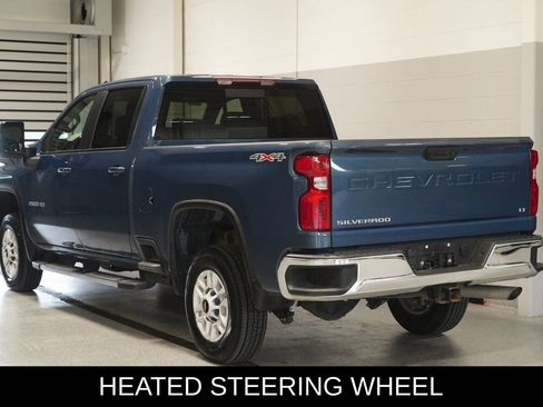 Used 2024 Chevrolet Silverado 2500 LT w/ Convenience Package AWD/4WD image 4