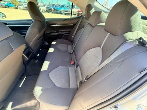 Used 2023 Toyota Camry LE image 19