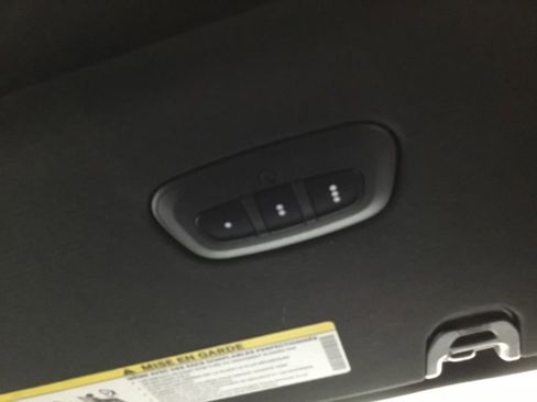 Used 2019 RAM 1500 Sport image 36