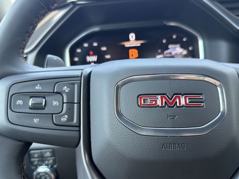 New 2026 GMC Sierra 1500 AT4 w/ AT4 Premium Package AWD/4WD image 27
