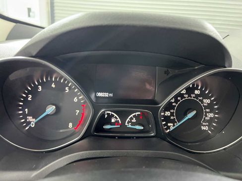 Used 2018 Ford Escape SEL image 10